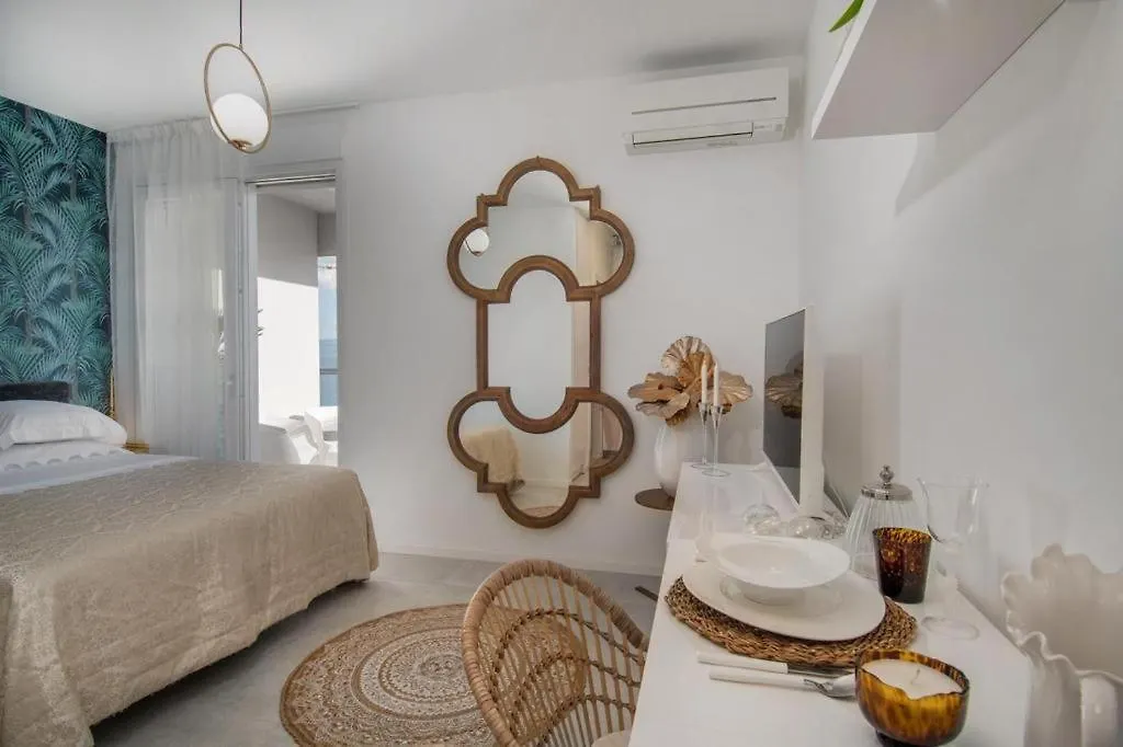 Zigo Modern Studio Apartment Near Beach Split 0*,  Croatia